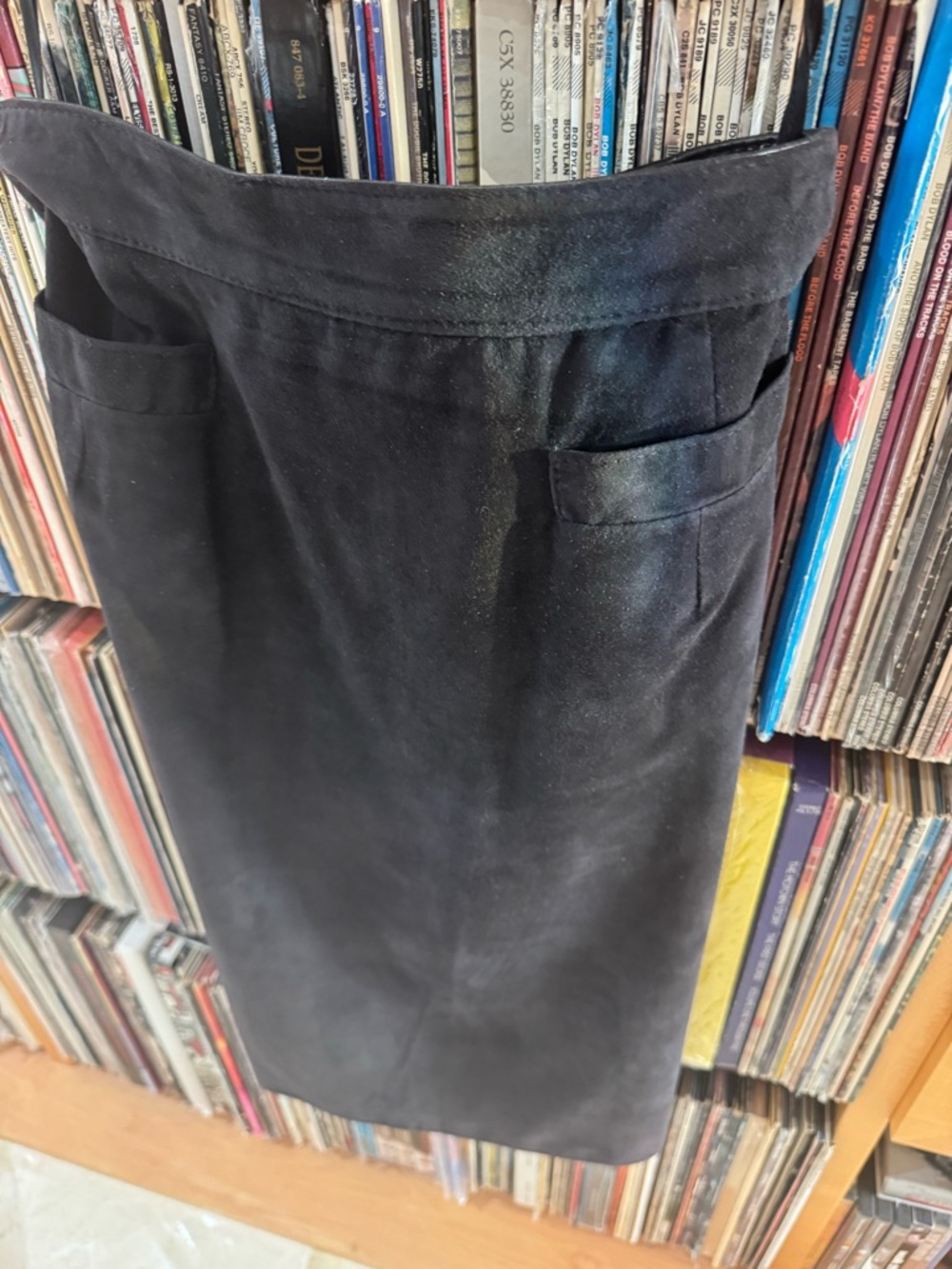 PRICE DROP: DITA MARTIN DESIGN FITTED 10, LINED, RICH, LAMBSKIN SUEDE PENCIL skt